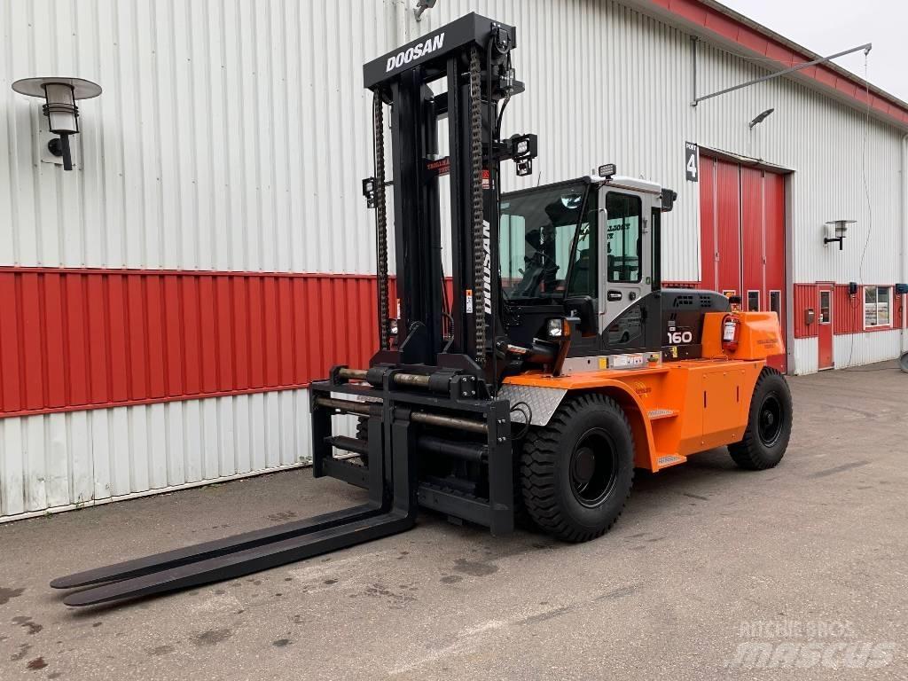 Doosan D160S-7 Dizelski viličari