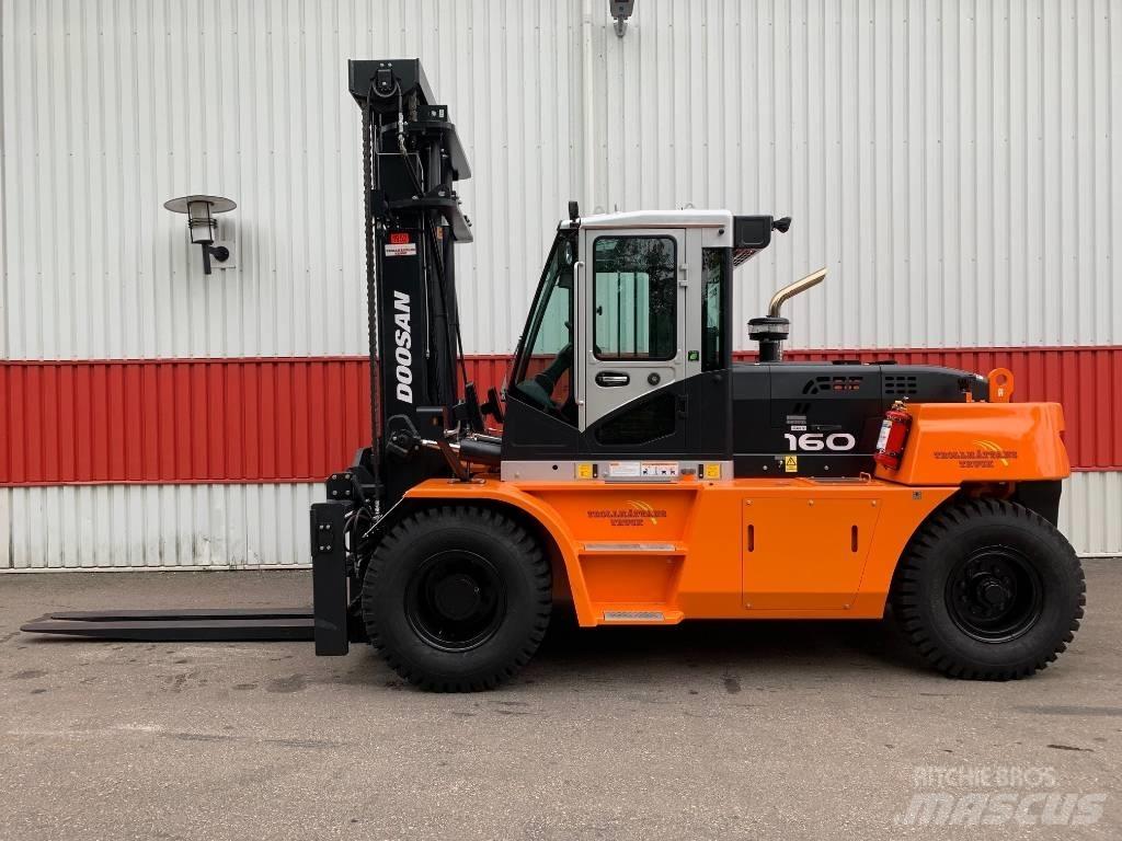 Doosan D160S-7 Dizelski viličari