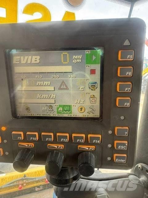 Bomag BW 154 AD-4 Valjci sa dvojnim bubnjem