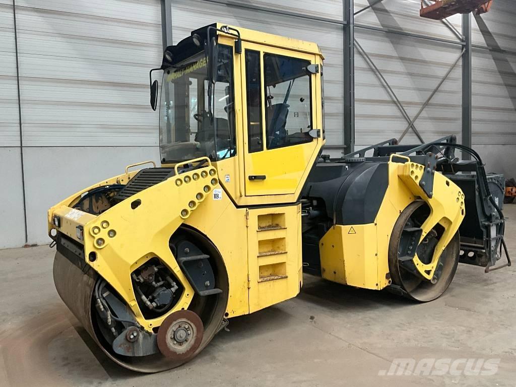 Bomag BW 154 AD-4 Valjci sa dvojnim bubnjem