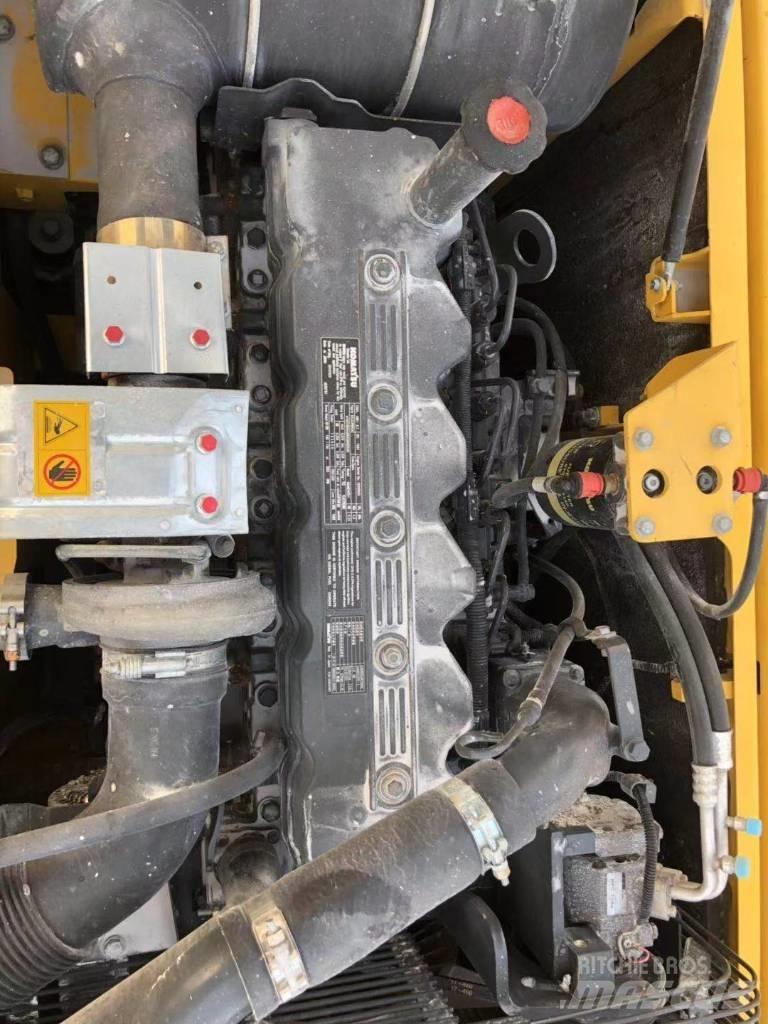 Komatsu 200-8 Bageri gusjeničari