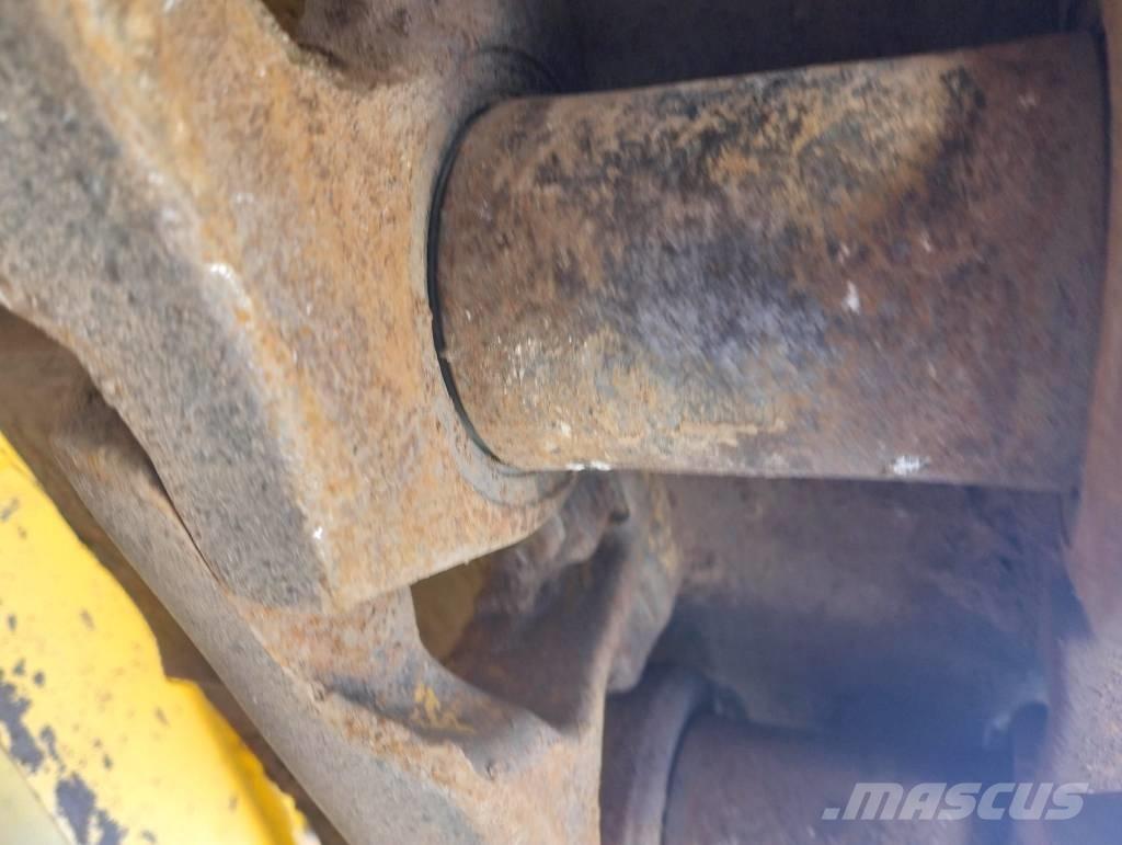 Komatsu D61PX-24EO Buldožeri gusjeničari