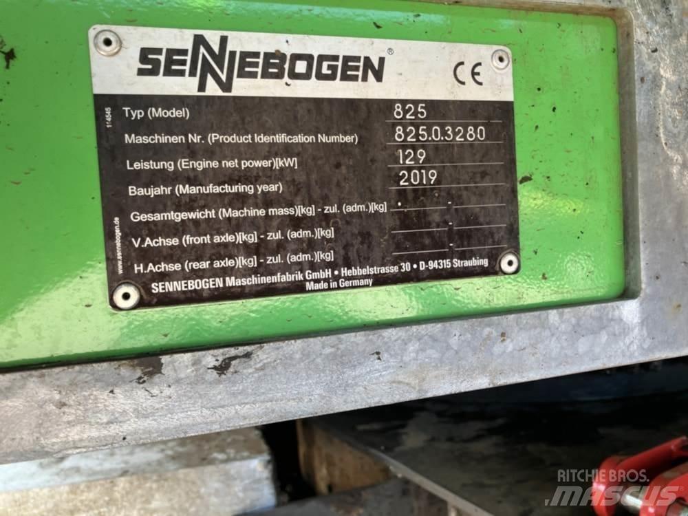 Sennebogen 825E Bageri za manipuliranje materijalom / otpadom