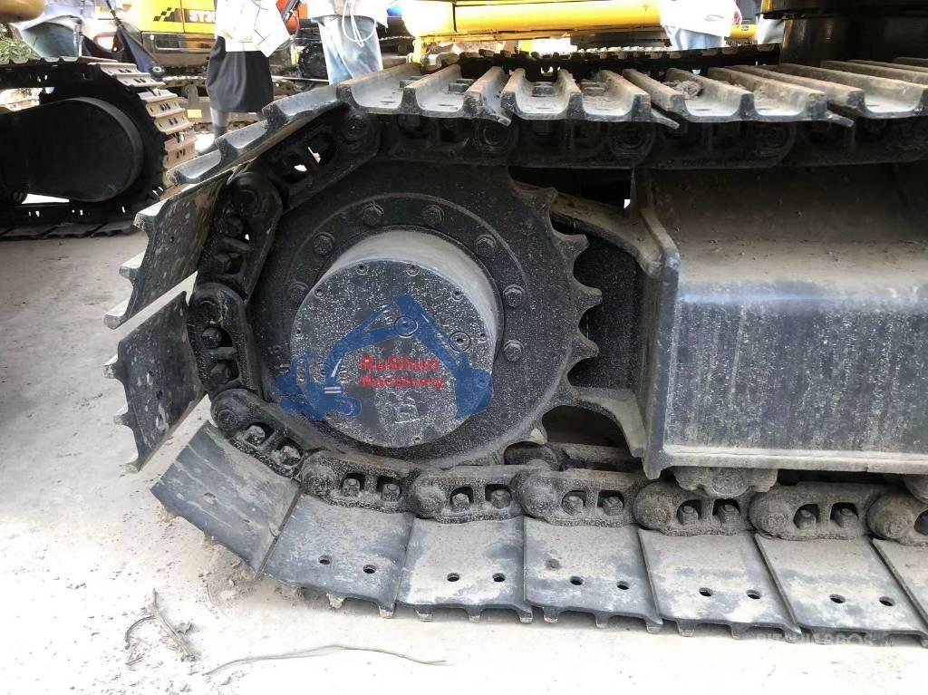 Komatsu PC70-8 Bageri gusjeničari