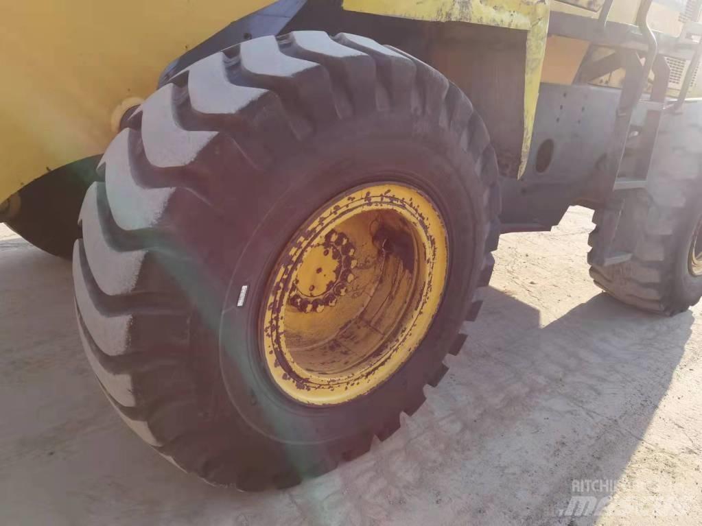 Komatsu WA 320-3 Utovarivači na kotačima