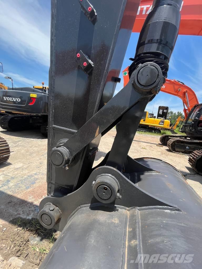 Volvo EC 140 Bageri gusjeničari