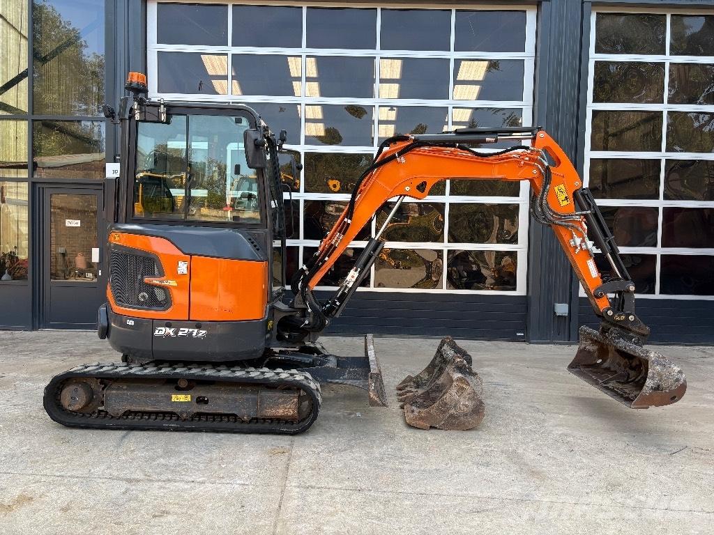 Doosan DX 27 Z Mini bageri <7t