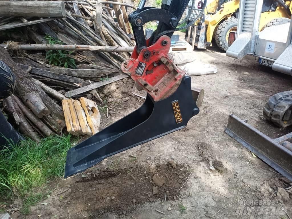 CAT 301.6  05A Mini bageri <7t