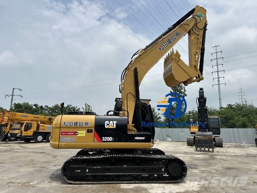CAT 320 D2 Bageri gusjeničari