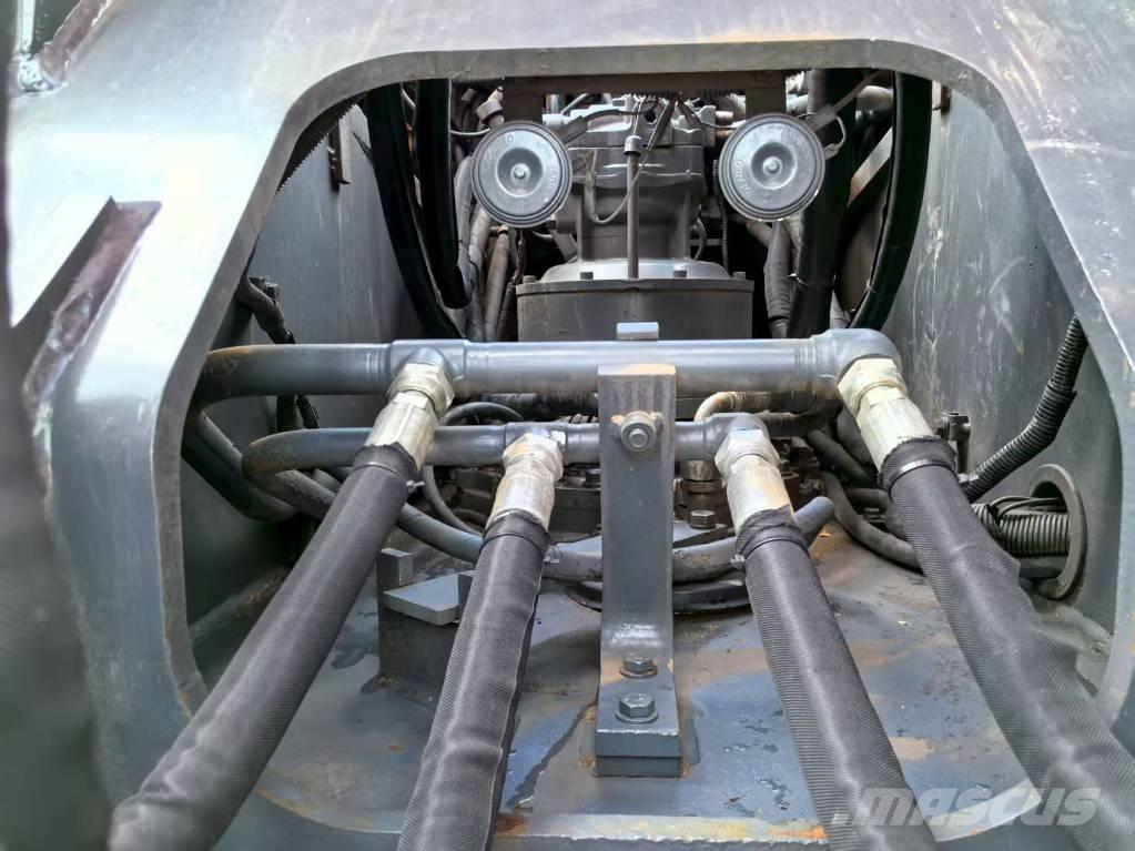 Hitachi ZX 240 HG Bageri gusjeničari