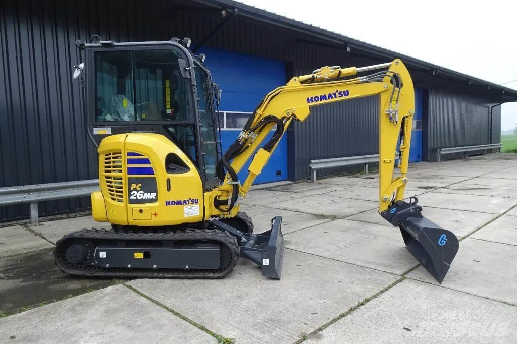 Komatsu PC26MR Bageri gusjeničari