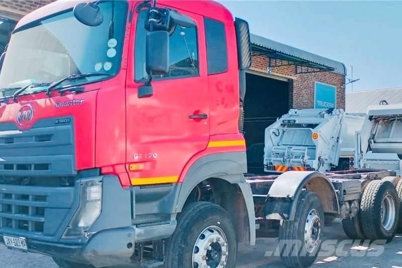 UD CGE 370 8x4 Ostali kamioni