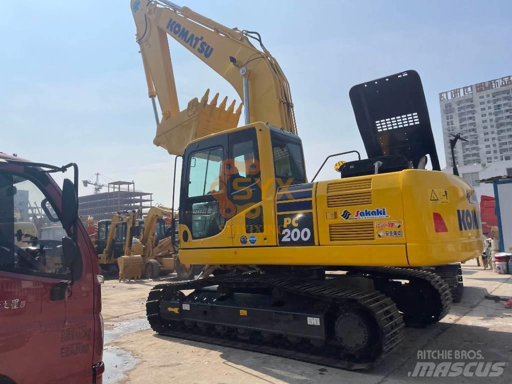 Komatsu PC 200-8 Bageri gusjeničari