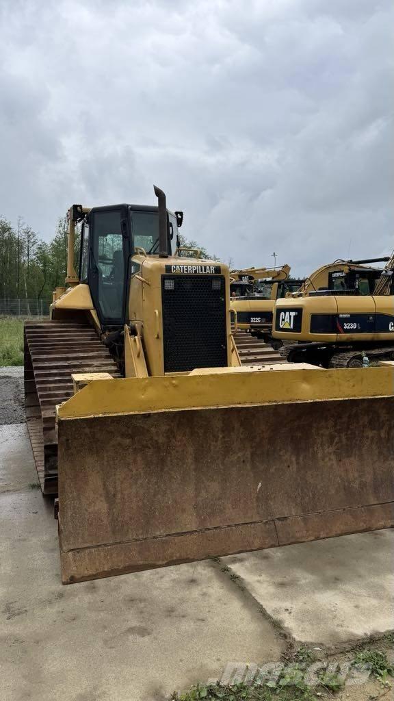 CAT D 6 N LGP Buldožeri gusjeničari