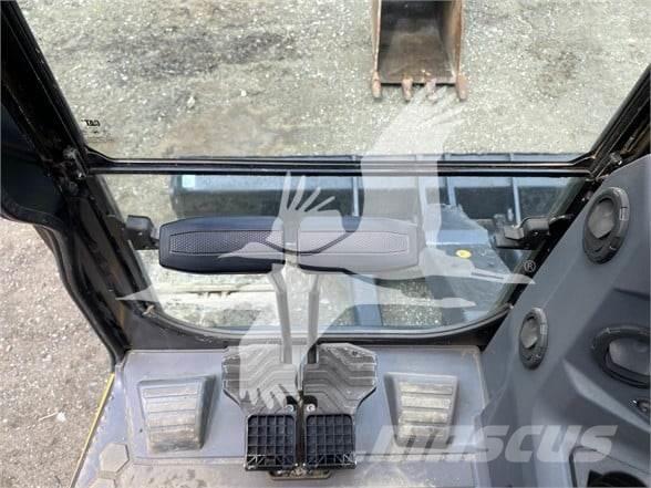 CAT 307.5 Bageri gusjeničari