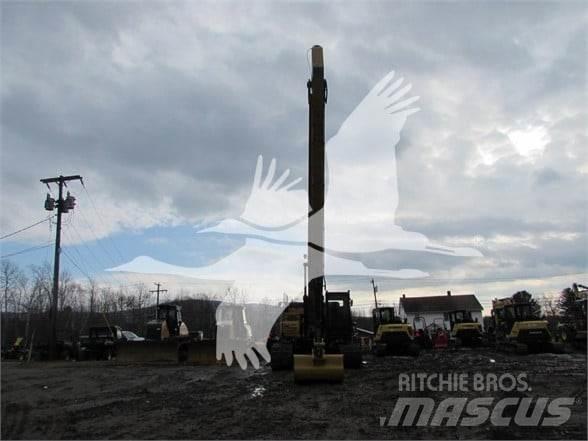 CAT 326FL Bageri gusjeničari