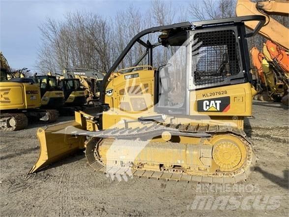 CAT D3K2 LGP Buldožeri gusjeničari