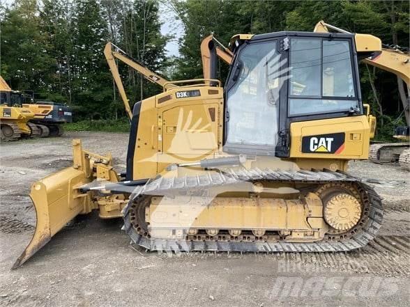 CAT D3K2 LGP Buldožeri gusjeničari