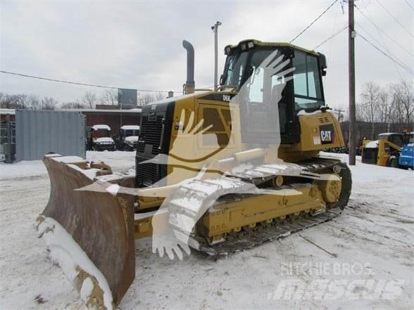 CAT D6K XL Buldožeri gusjeničari