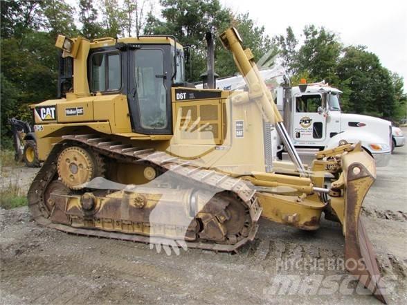 CAT D6T XL Buldožeri gusjeničari