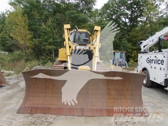 CAT D6T XL Buldožeri gusjeničari