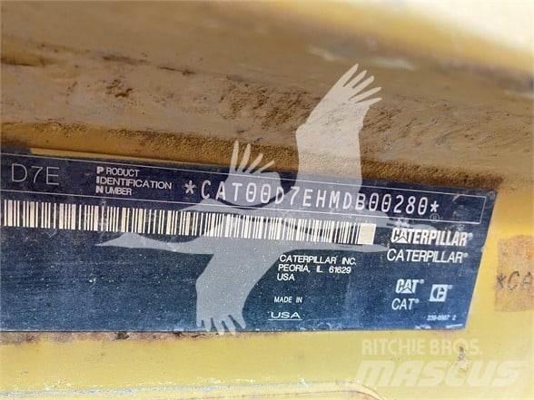 CAT D7E Buldožeri gusjeničari