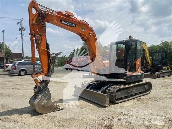 Doosan DX85R-3 Bageri gusjeničari