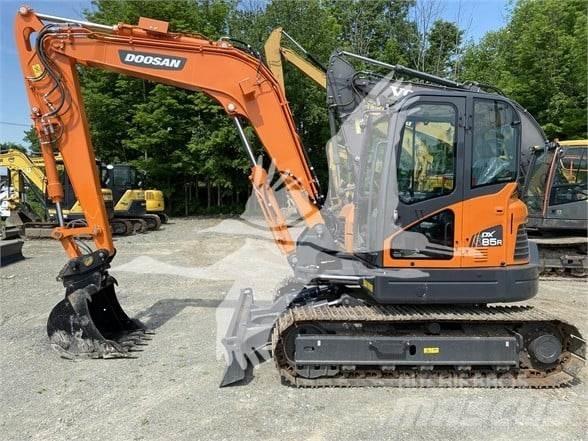 Doosan DX85R-3 Bageri gusjeničari
