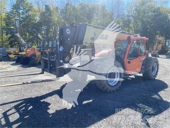 JLG 1255 Teleskopski viličari