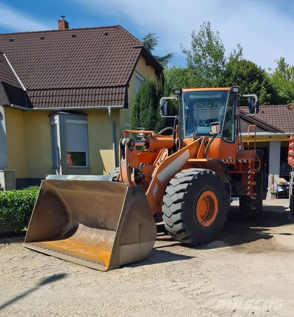 Doosan DL 350 Utovarni rovokopači