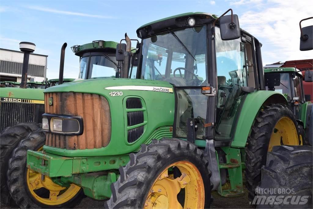 John Deere 6230 Traktori