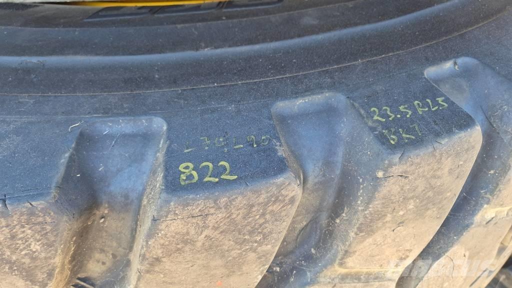 BKT 23.5R25 Gume, kotači i naplatci