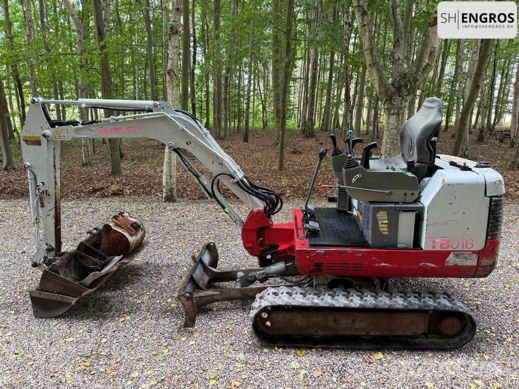 Takeuchi TB 016 Mini bageri <7t