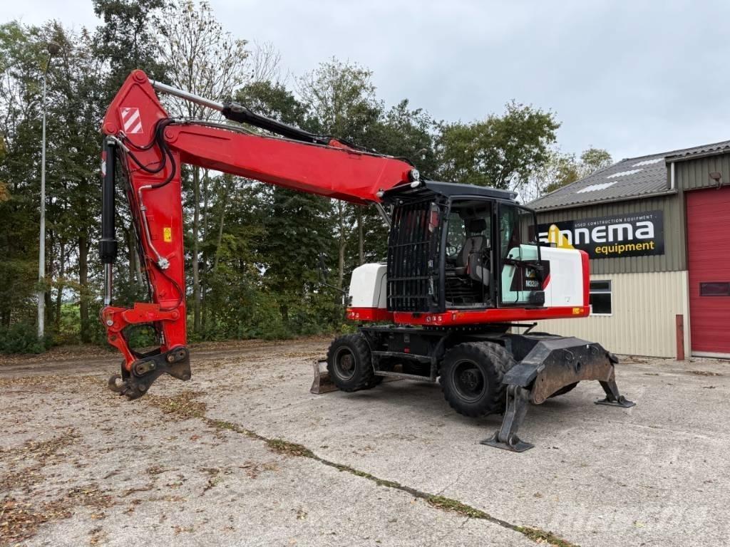 CAT M320F Bageri na kotačima