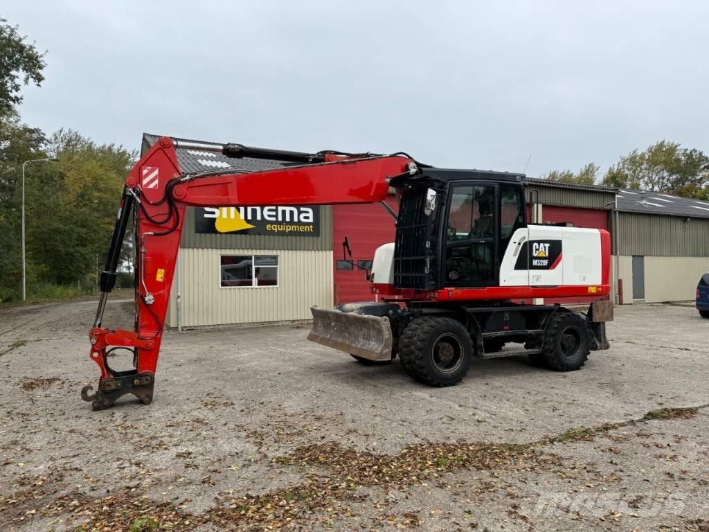 CAT M320F Bageri na kotačima