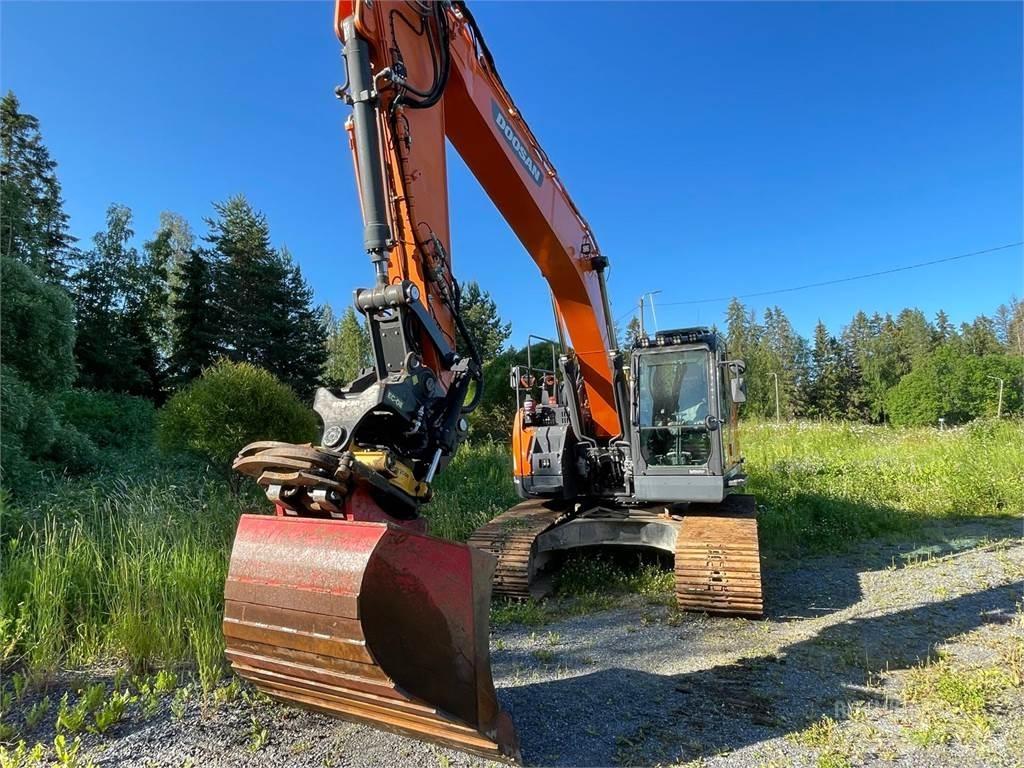 Doosan DX235 LRC Bageri gusjeničari