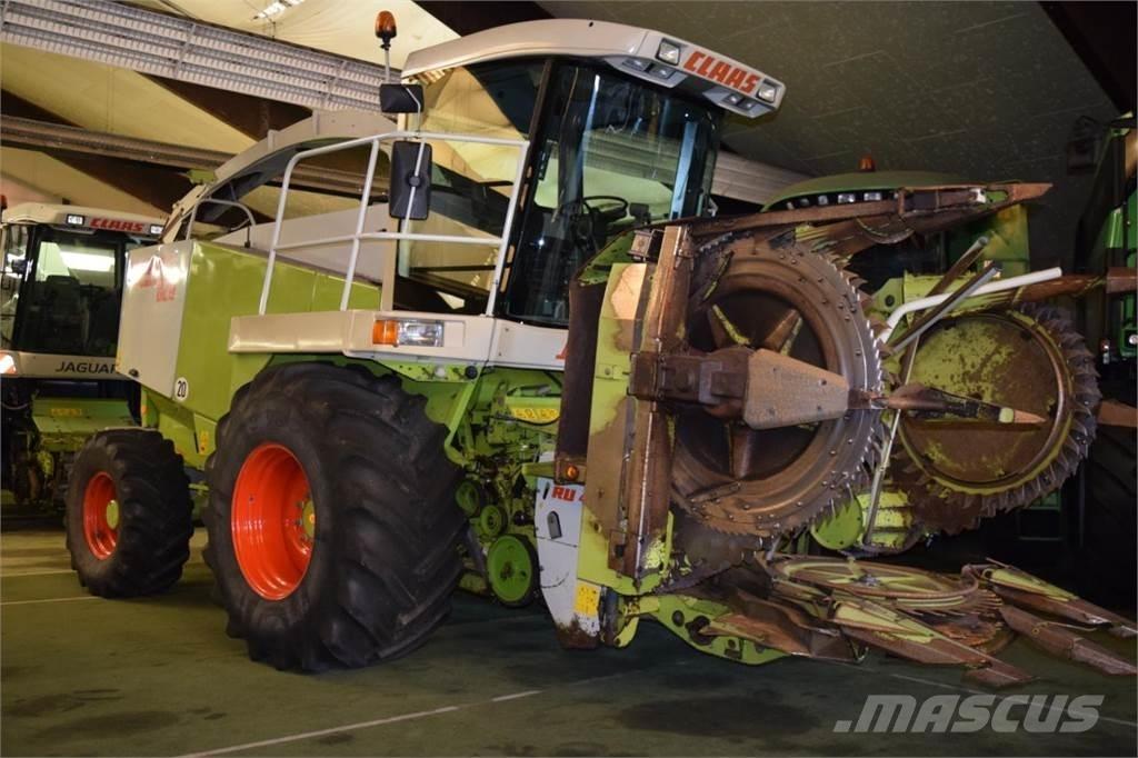CLAAS Jaguar 820 Strojevi za krmu na vlastiti pogon