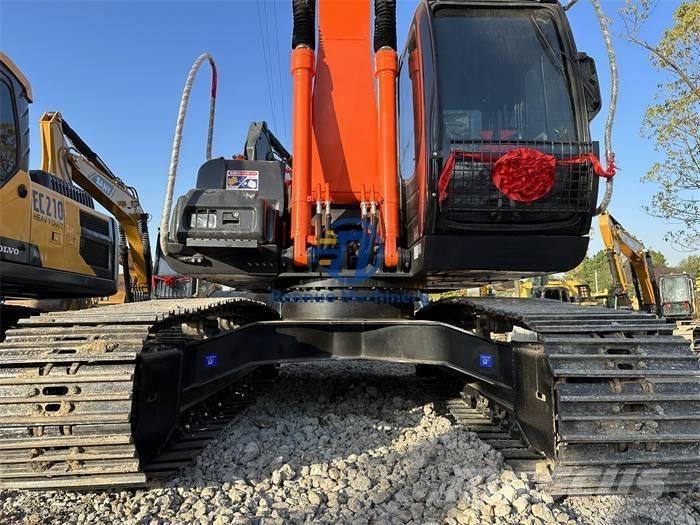 Hitachi ZX 200 Bageri gusjeničari