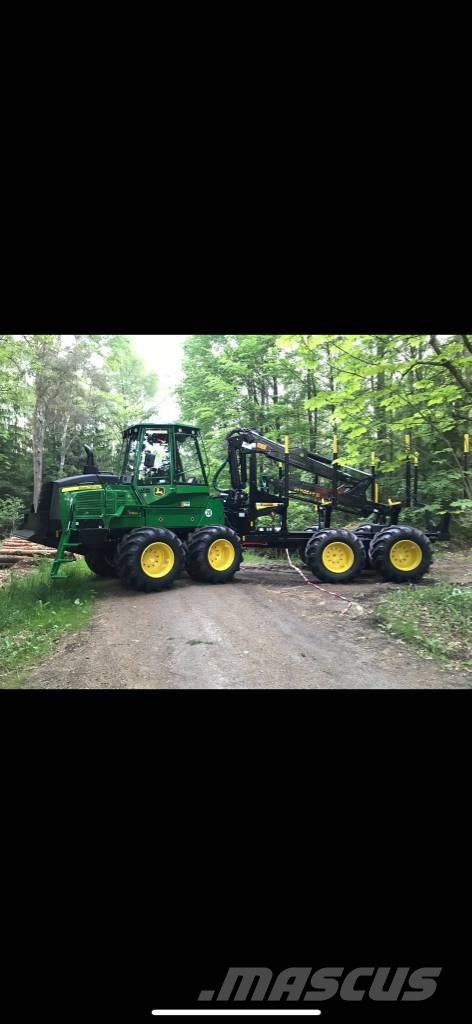 John Deere 1110 G Forvarderi