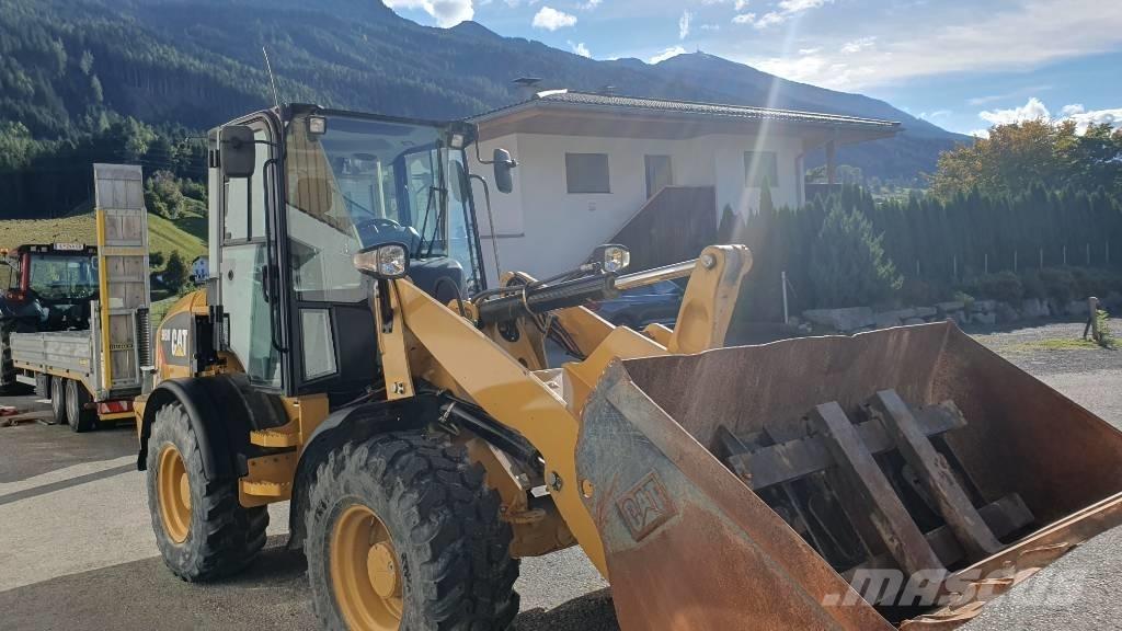 CAT 908 M Utovarivači na kotačima