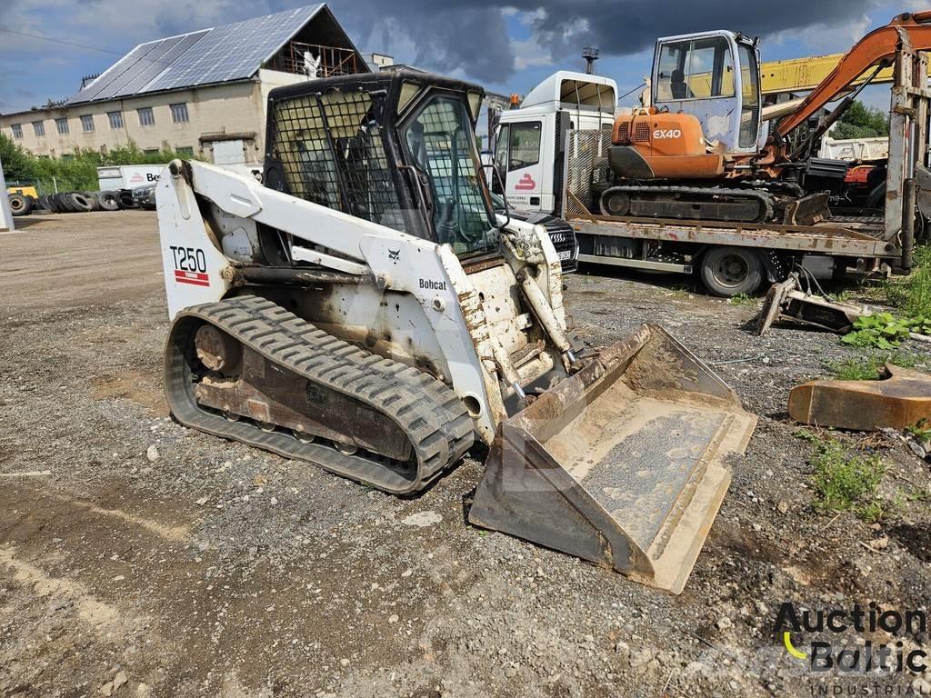 Bobcat T 250 Utovarivači gusjeničari