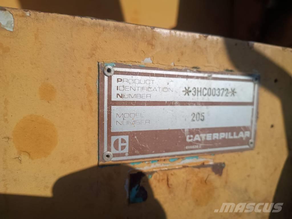 CAT 205LC Bageri gusjeničari