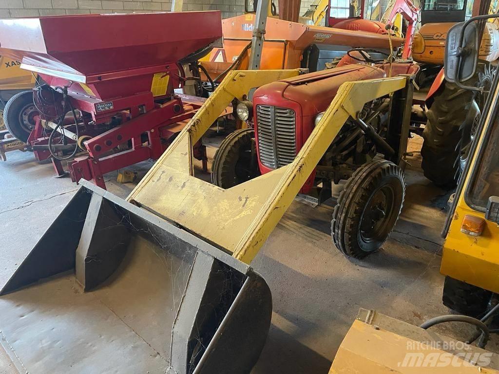 Massey Ferguson 35 Traktori