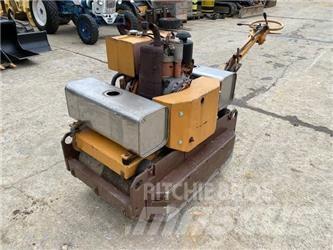 CASE Vibromax W 70 Valjci sa dvojnim bubnjem