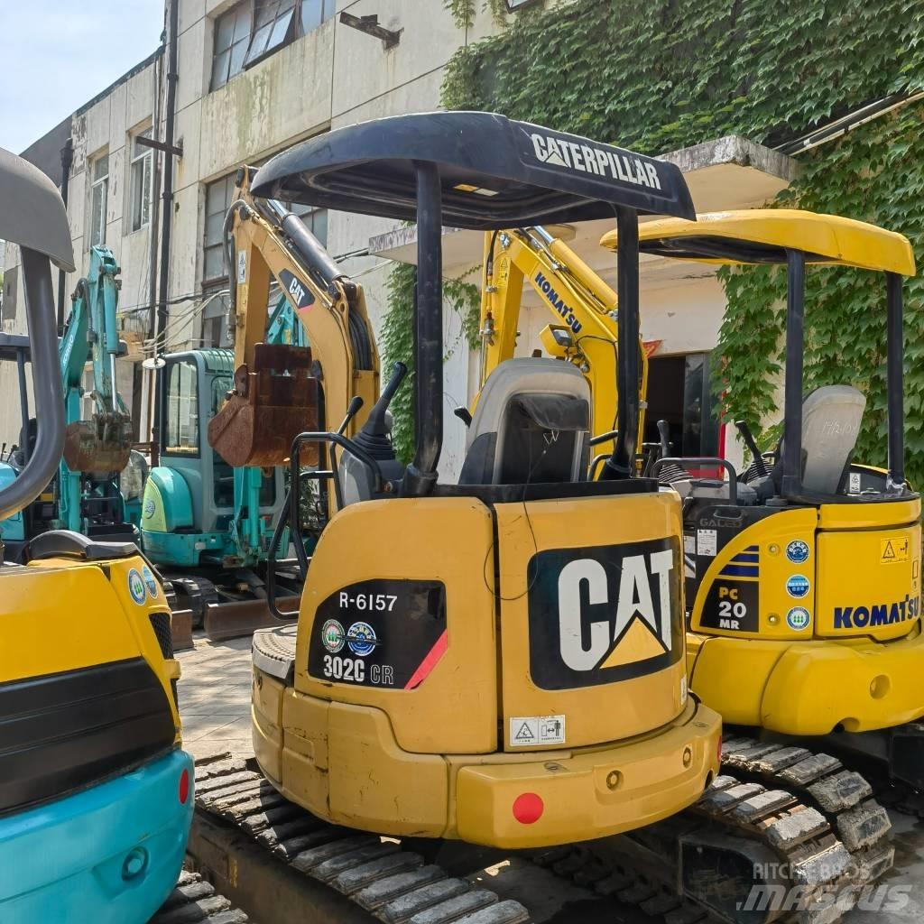 CAT 302 Mini bageri <7t