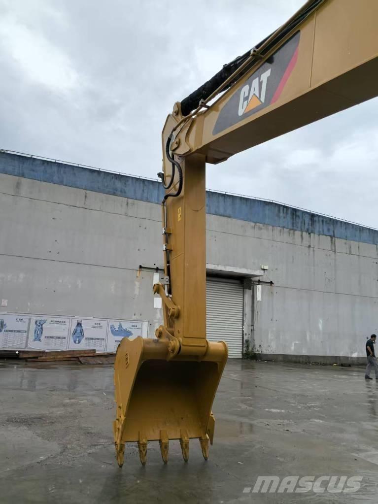 CAT 320 D L Bageri gusjeničari