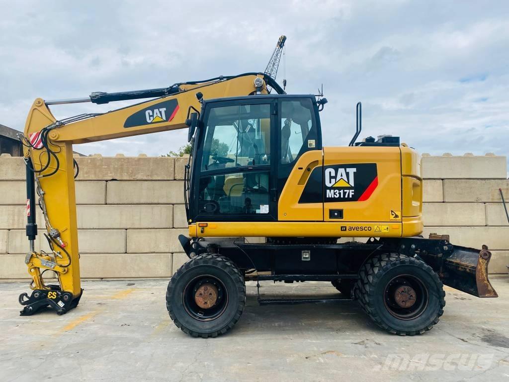 CAT m317f Bageri na kotačima