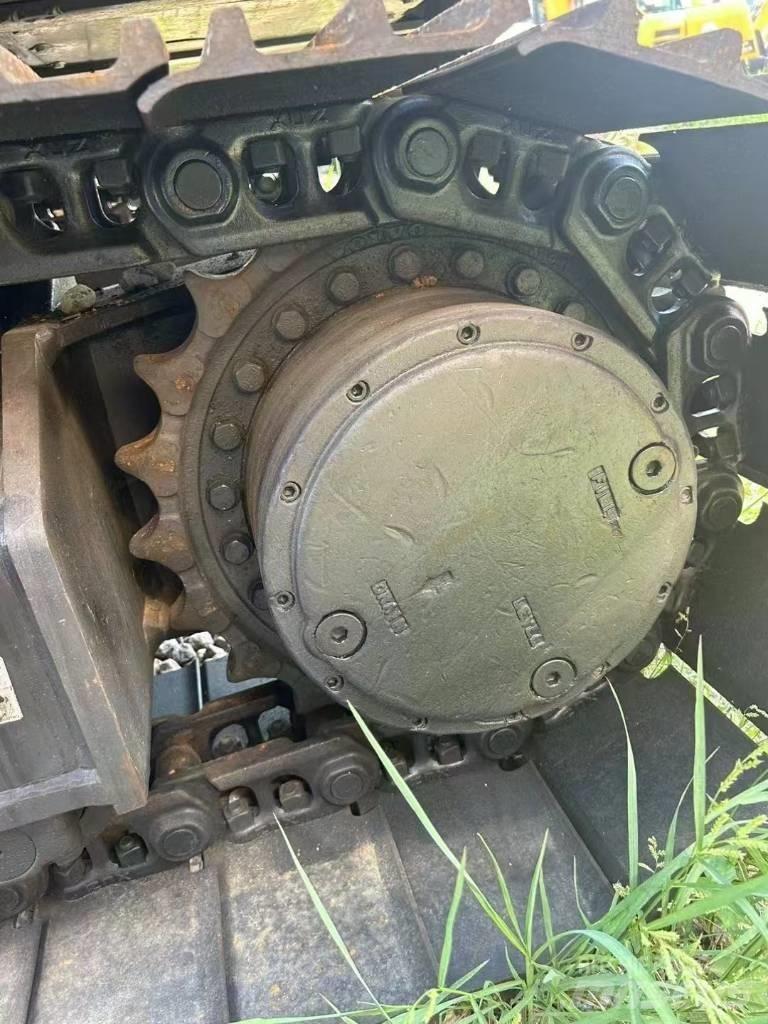 Volvo 140 Bageri gusjeničari