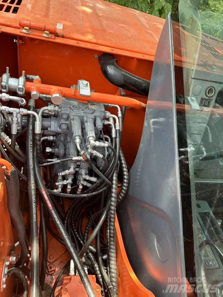 Hitachi ZX60 Mini bageri <7t