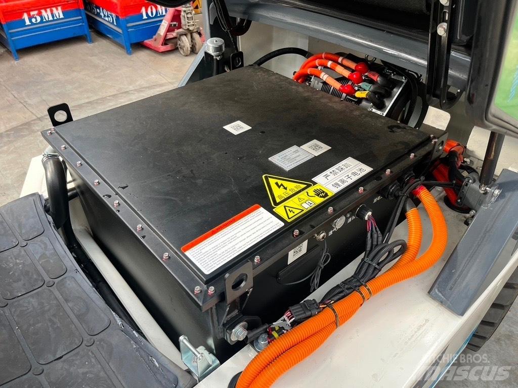 Eurotrac FE30 Električni viličari